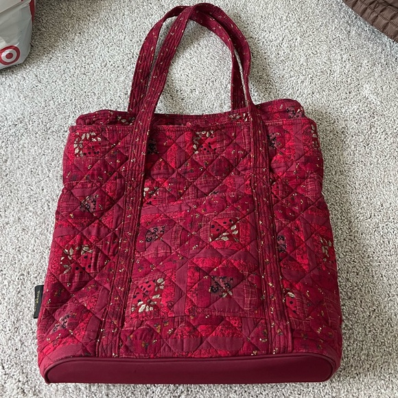 🔴DONNA SHARP: Women’s large red quilted fabric tote bag w/pockets, preowned🔴 - Picture 7 of 10